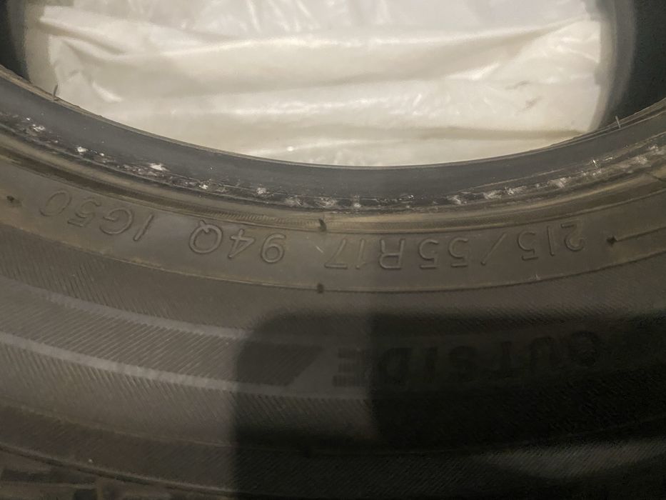 Шины Yokohama 215/55/R17.
