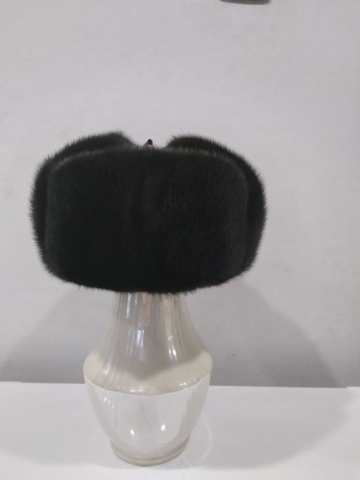 Продам шапку норкавую.