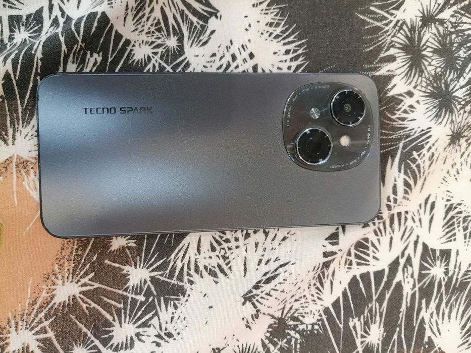Продам Смартфон TECNO Spark Go 1
