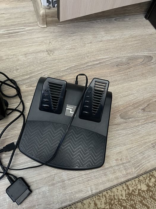 Игровой руль для PS