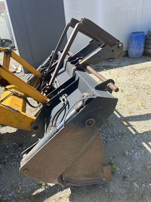 Buldoexcavator jcb 3cx