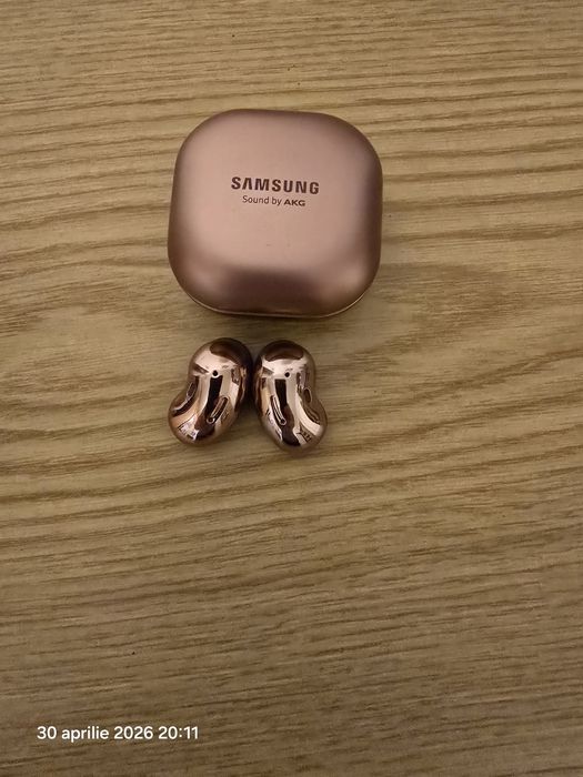 Samsung Galaxy Buds Live  SM-R180