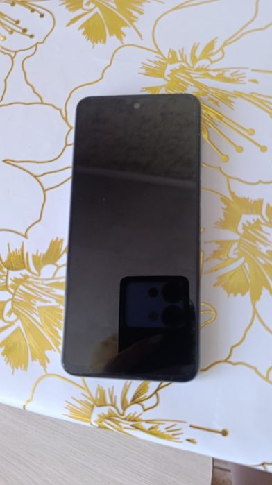 Продам новый смартфон