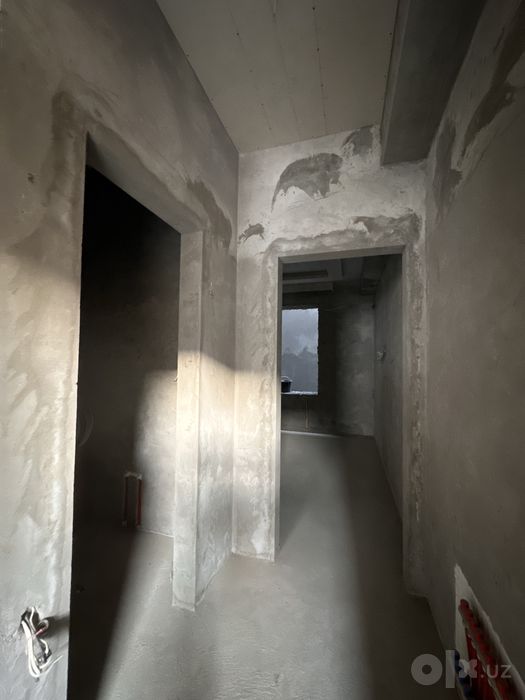 Nazarbeda 1,5 sotixli karobka Grand toyxonadan kirganda