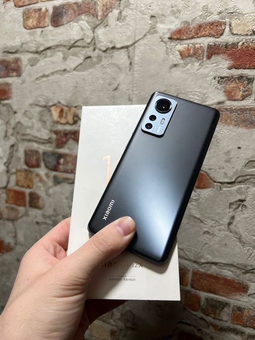 Xiaomi 12x телефон