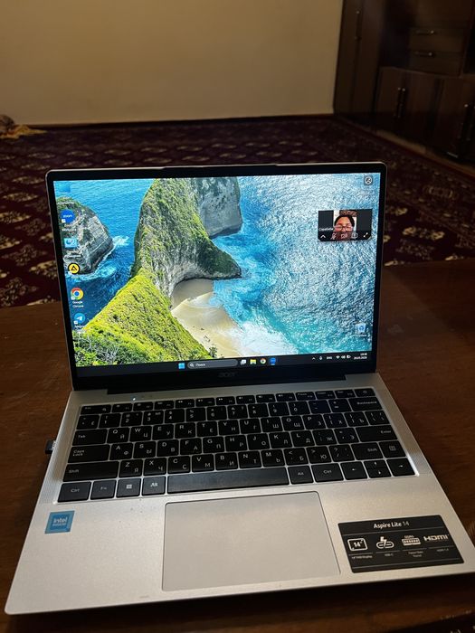 Acer aspire 14 lite sotiladi
