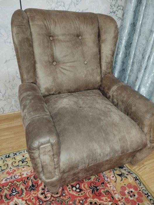 Продам Мягкий уголок