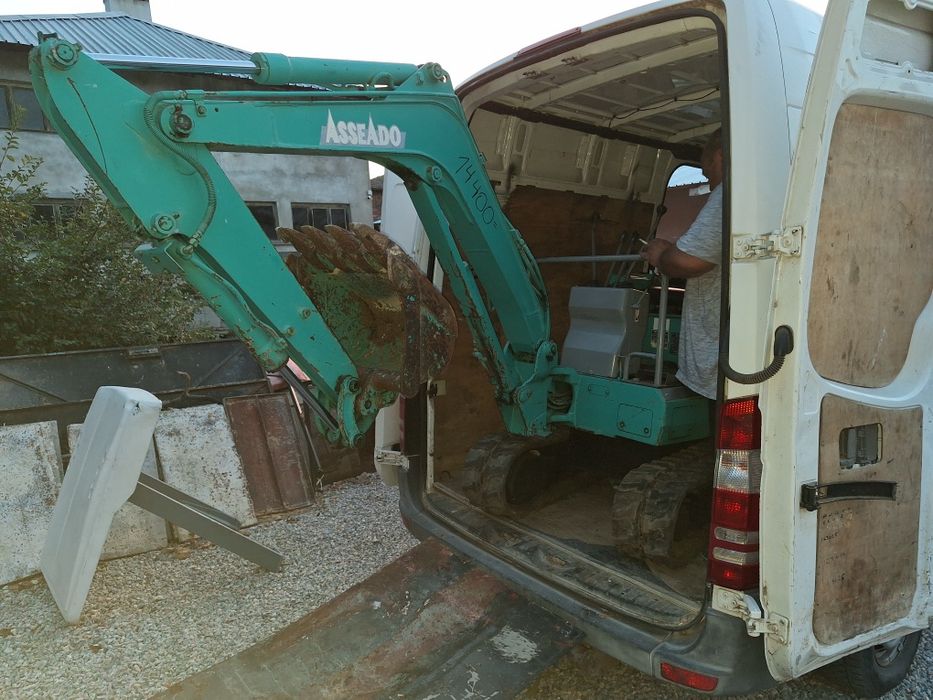 Мерцедес бенц 313 цената е в лева