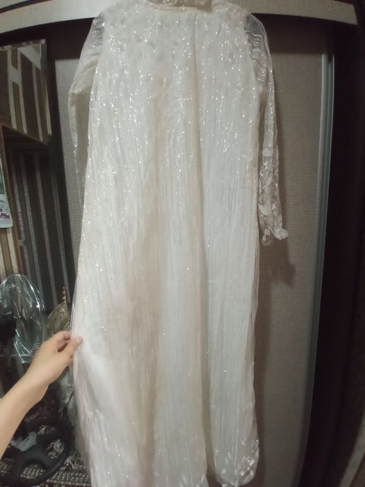 Kuylak abaya sotiladi
