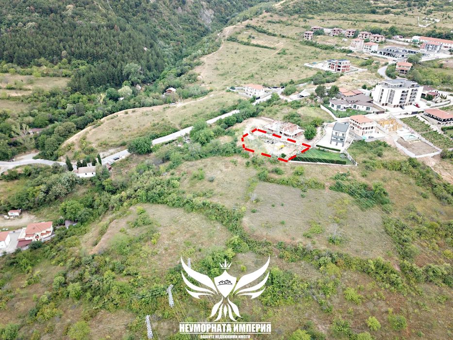 Продавам парцел със сменен статут 1094кв.м. в гр.Асеновград