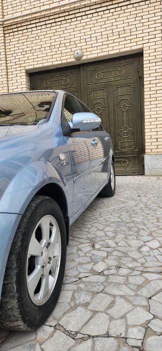 Lacetti 1.6 2013 avtomat xolati zo'r 139 min probeg