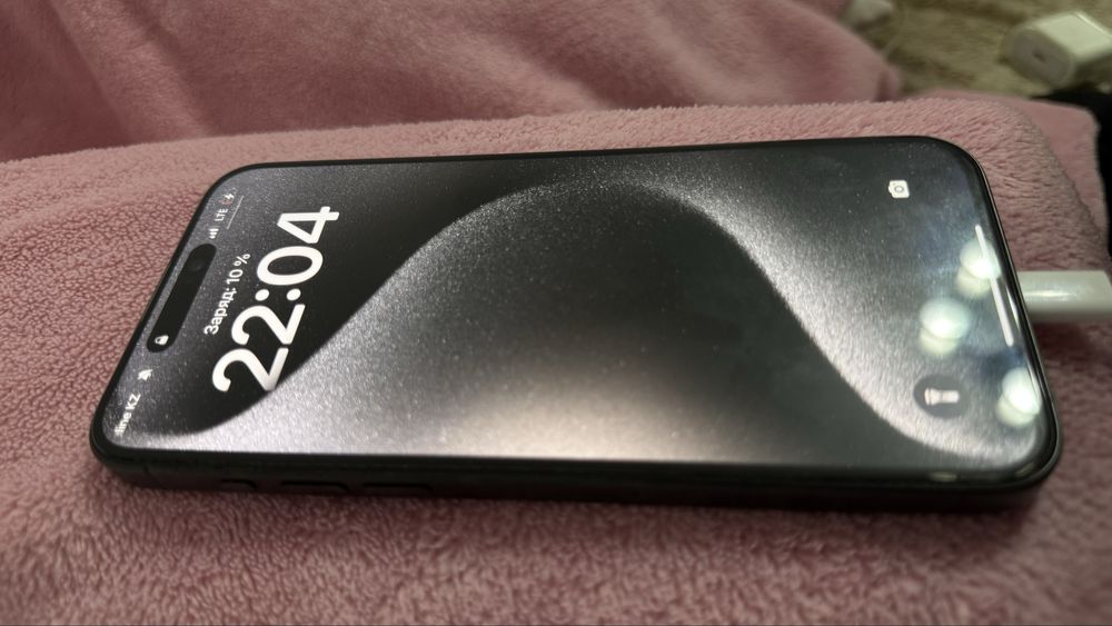 Продам iphone 15 pro max