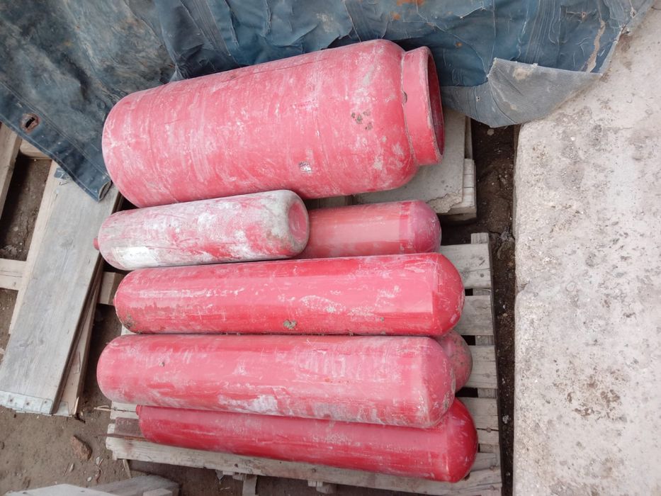 баллон толстостенный.