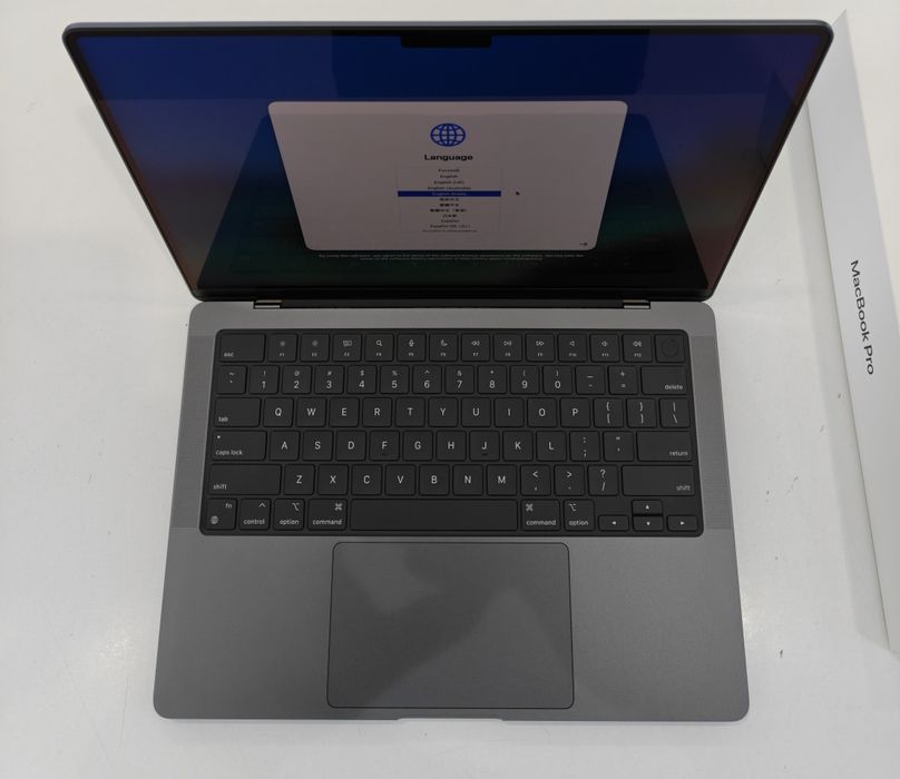 MacBook Pro 14 M4PRO 24/1TB новый