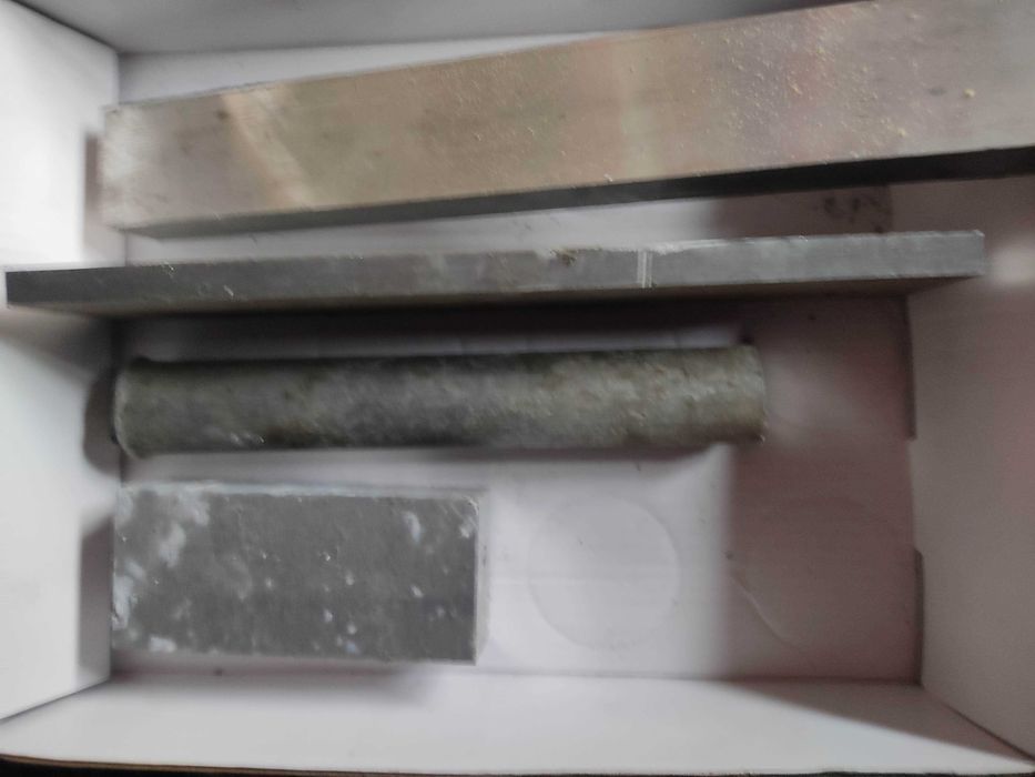 Bara otel, fonta, fier, aluminiu, bronz, alama, plastic