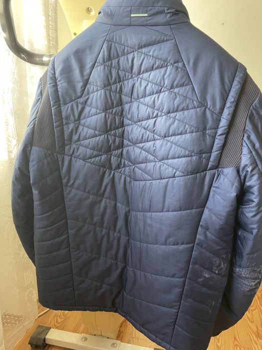 Boss  оригинал яке мьжко L пролет-есен