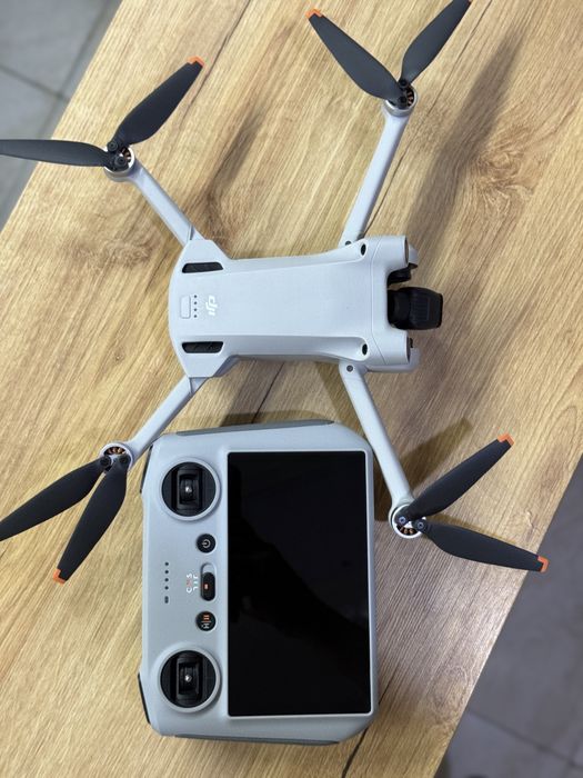 Dji mini 3 pro combo
