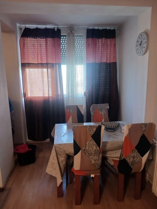 Inchiriez  garsoniera in Oradea zona Dacia