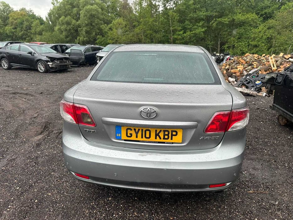 НА ЧАСТИ Toyota Avensis T27 2. 2 дизел D-CAT, 177 к. с АВТОМАТ