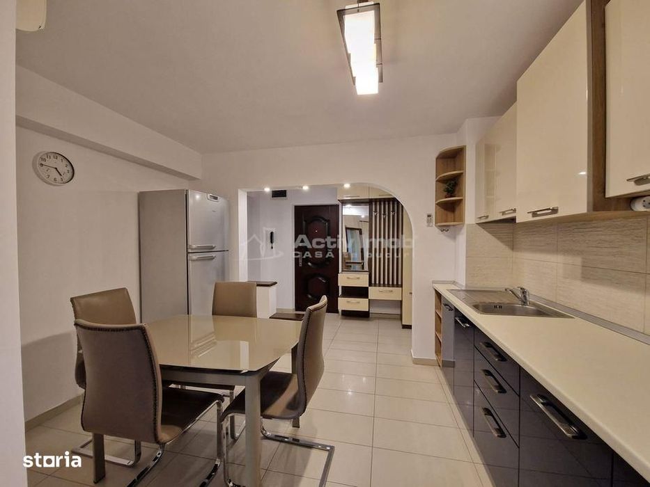 2 cam Drumul Sarii-  Liceul Ion Barbu, str. Nabucului, parcare