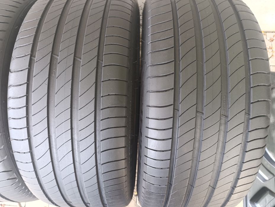 Anvelope de vara 235 40 19 Michelin dot 2020