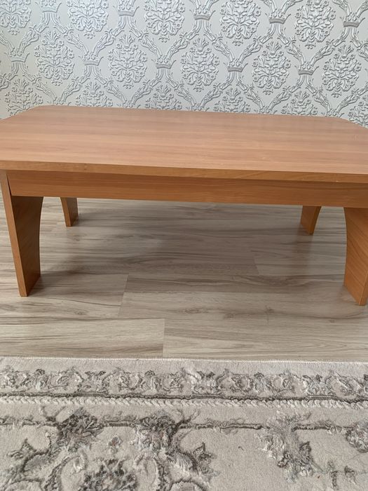 Продам столик