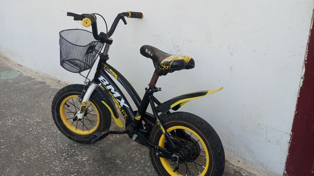 Болалар велосипеди сотилади