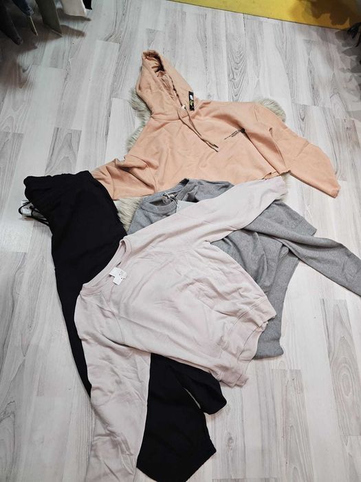 Lot H&M - minim 20 bucăți, pret 50 lei/buc