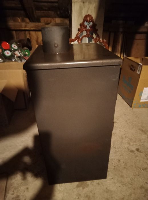 Semineu sau soba pe lemne metalica Prity K1, 9 kW