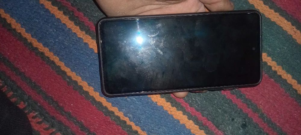 Samsung a52 vasamsung a12 zapchastga ikalsiniyam platasi kuaygan