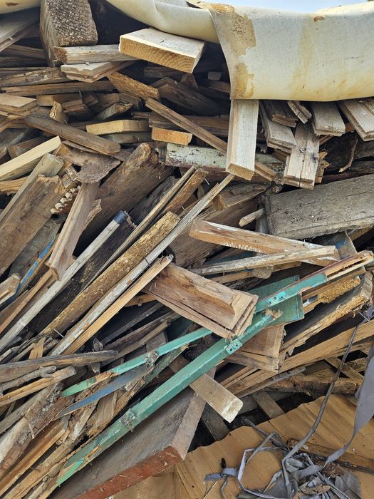 Lemne de foc [ deșeu ]