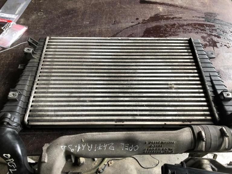 Conducta intercooler Opel Zafira B 55353825 1.9 cdti
