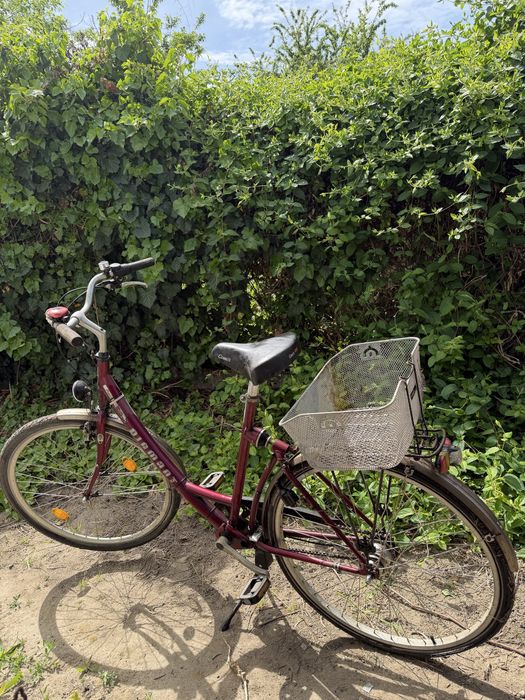 Vand biciclete si cauciucuri roti piese biciclete !
