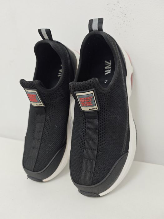 Текстилни кецове Zara, 35