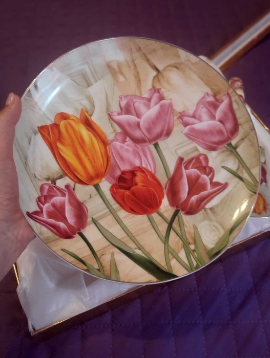 Тортница с лопаткой. Набор. Новый.