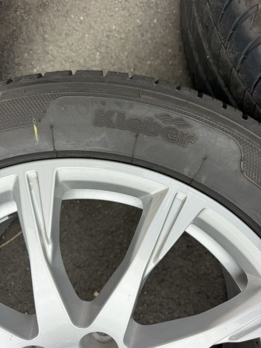 Roti Originale Audi A4 8W B9 225/50 17