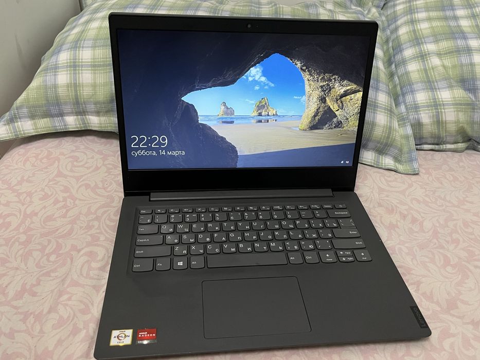 Ноутбук Lenovo V14 ADA 14”