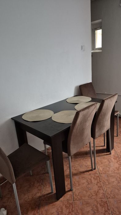 Inchiriez apartament 3 camere