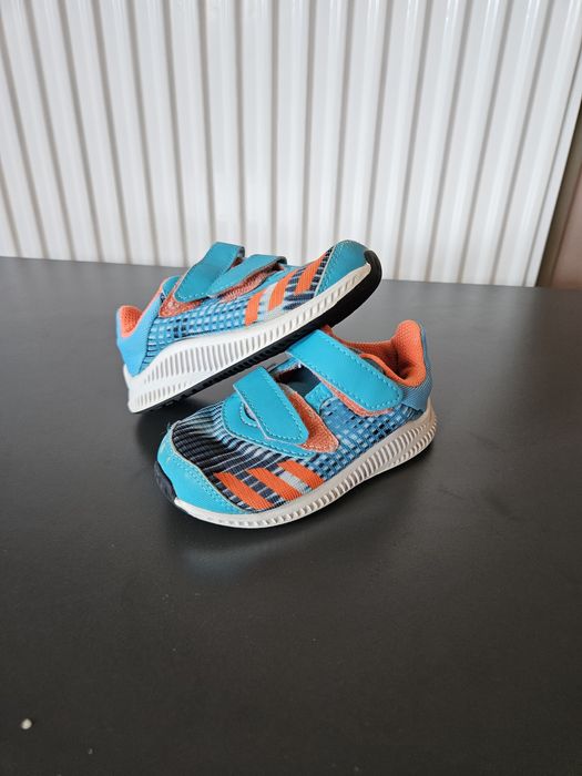 Детски маратонки,обувки,сандали  и ботуши