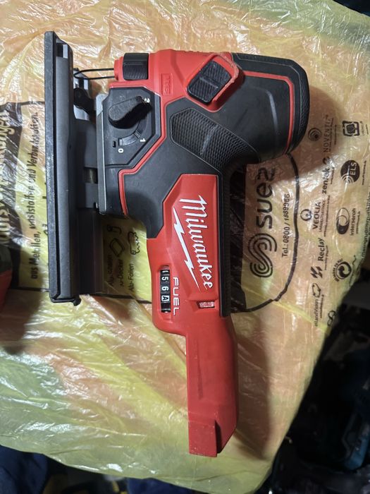 Milwaukee FBJS pendular fuel