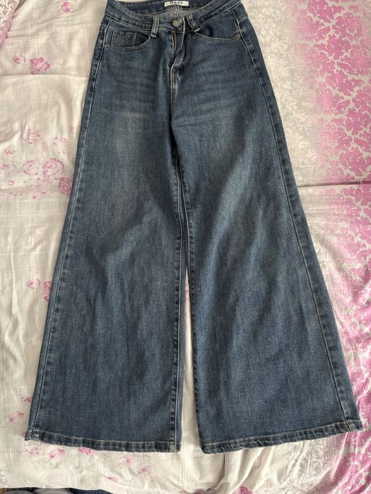 Свободные джинсы