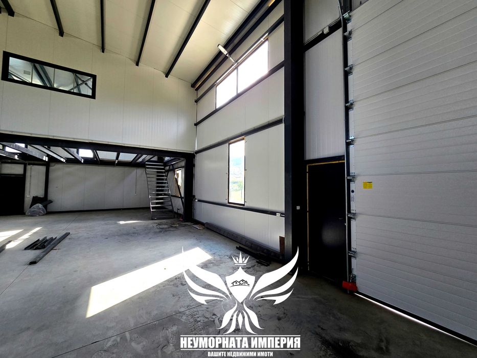 Под наем помещение/склад/цех 600кв. с двор 900кв. в гр.Куклен