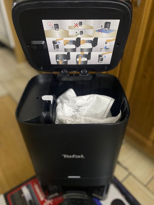 Робот пылесос Tefal serie 75S+