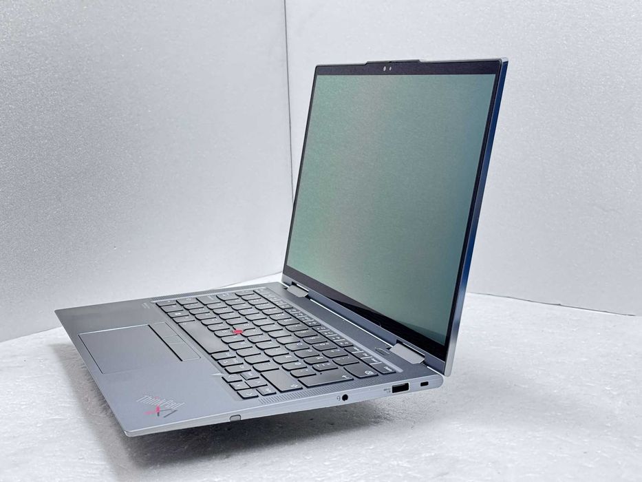 бизнес клас Lenovo Thinkpad X1 Yoga Gen7 14" touch i7-1260P 32GB 1020GB клас А с Гаранция
