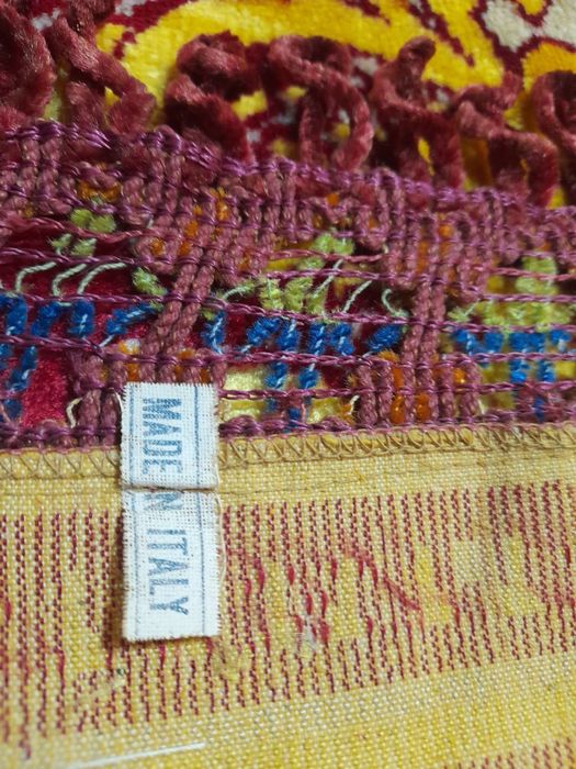 Албанский ковёр (Гилам албанский)