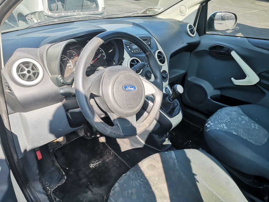Dezmembrez ford ka 1.3 d