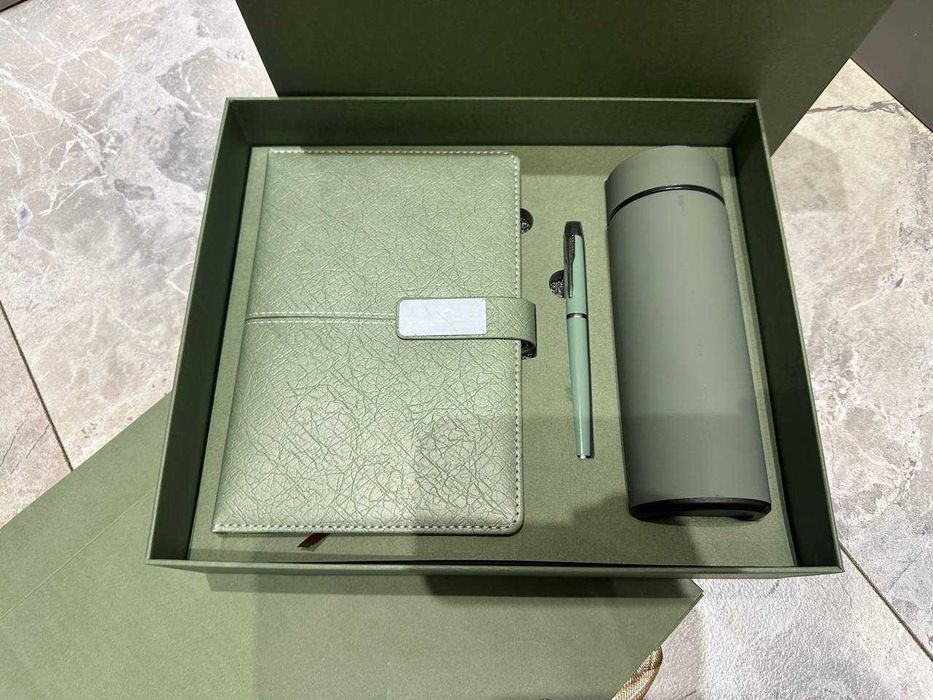 Бизнес набор с принтом - Bloknot naborlar