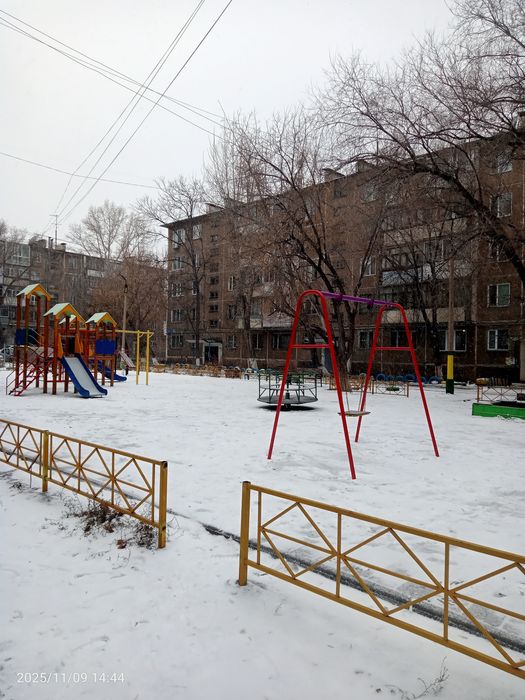 Сдаю - 2-х.ком.кв на Старте.