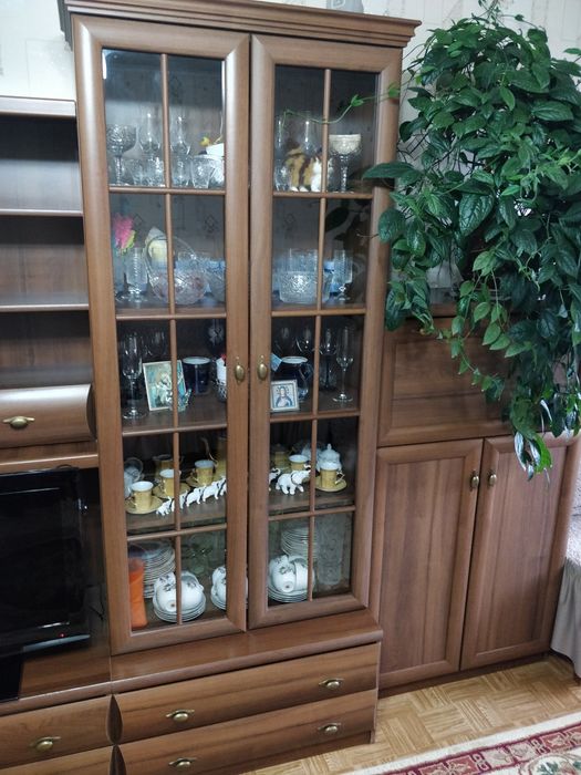 Продам стенку горку