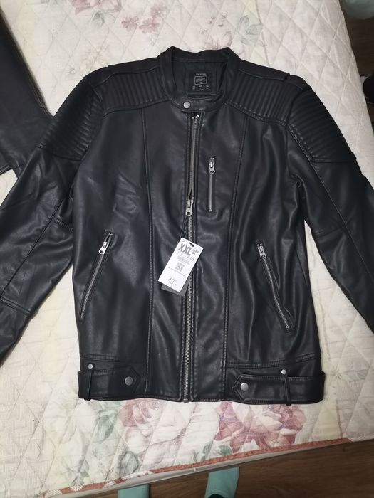 Haina piele Bershka, ca Zara, HM, Pull and Bear, Massimo Dutti